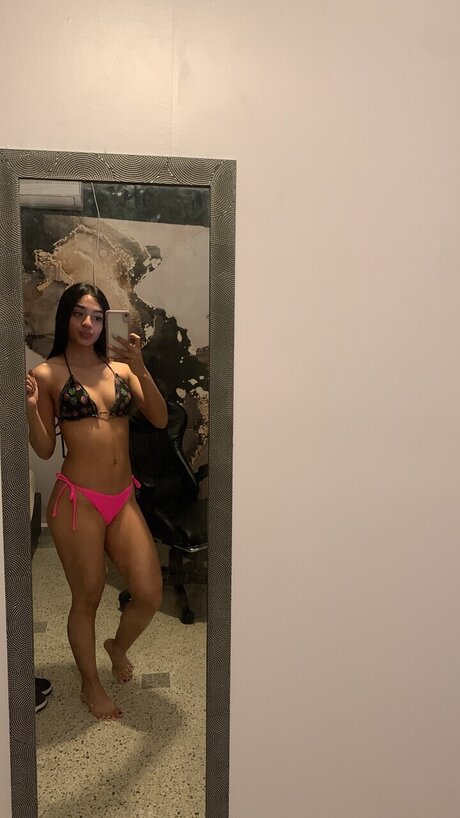 Photo nue de fuite OnlyFans de Vpri
