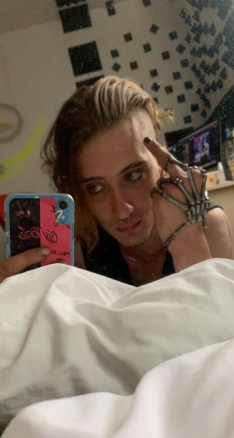 Photo nue de fuite OnlyFans de Lemond