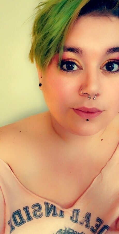 Photo nue de fuite OnlyFans de Akidra