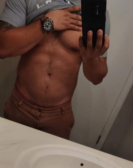 Photo nue de fuite OnlyFans de Fernaciousd