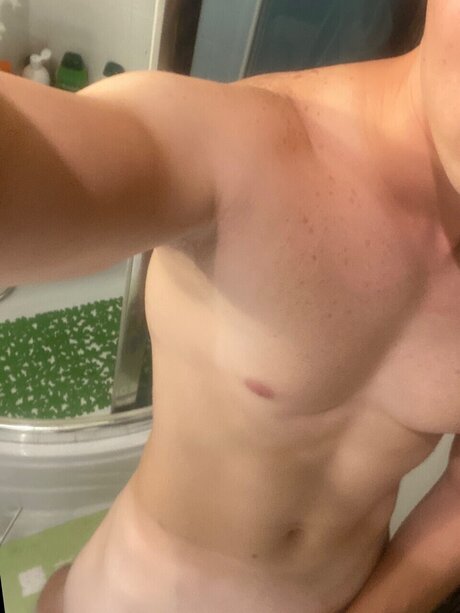 Photo nue de fuite OnlyFans de Luke
