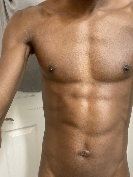 Photo nue de fuite OnlyFans de Resilientone