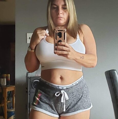 Photo nue de fuite OnlyFans de Cindy