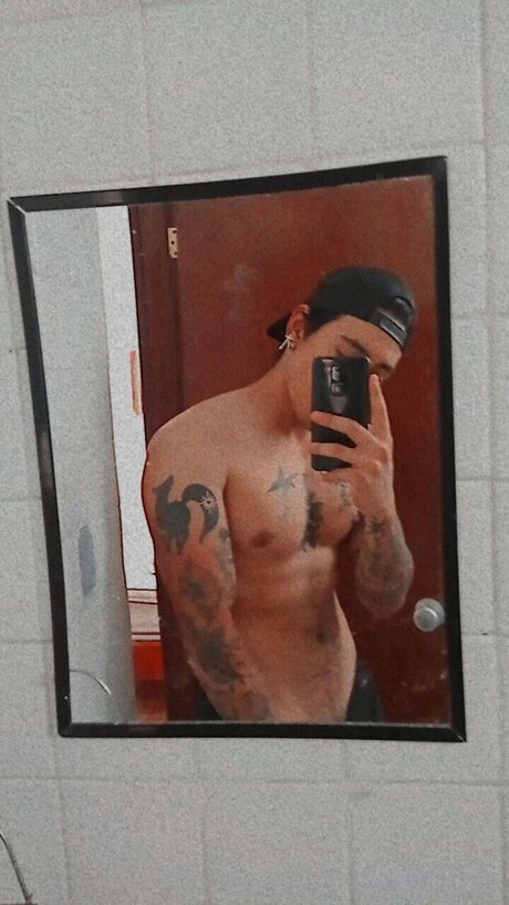 Photo nue de fuite OnlyFans de Torres