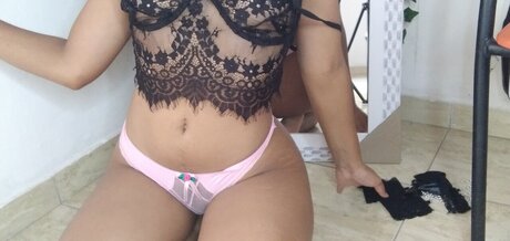 Photo nue de fuite OnlyFans de Mikasa Hate
