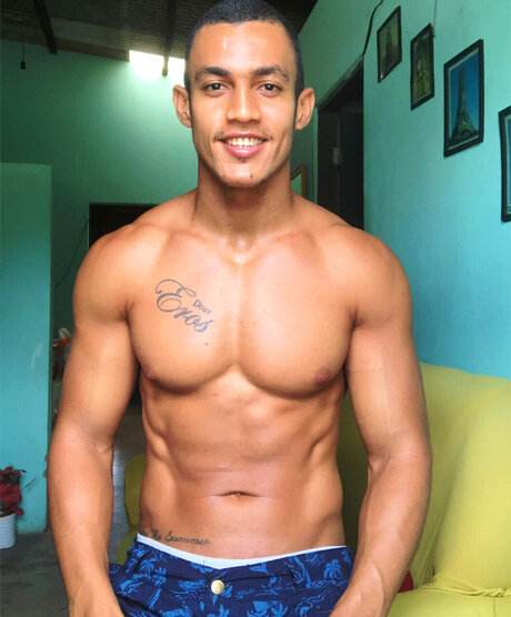 Photo nue de fuite OnlyFans de Jhon Ramos 2