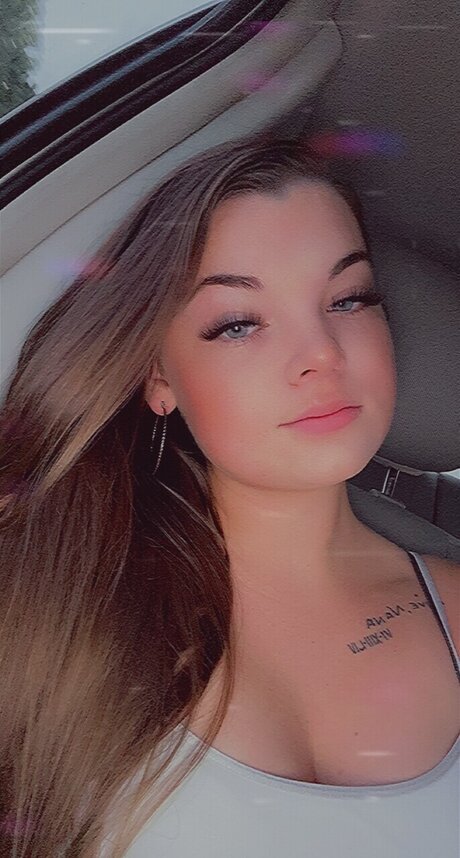 Photo nue de fuite OnlyFans de Lorren Oleary