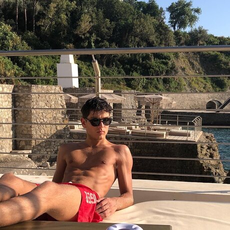 Photo nue de fuite OnlyFans de Francesco Rosato