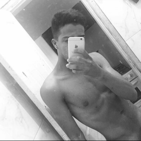 Photo nue de fuite OnlyFans de Will Maciel