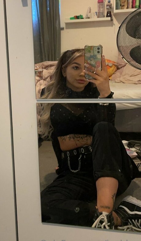 Photo nue de fuite OnlyFans de Joyblue