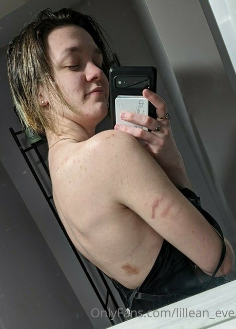 Photo nue de fuite OnlyFans de Lilleaneve