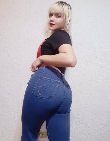 Photo nue de fuite OnlyFans de Kinnyvenom
