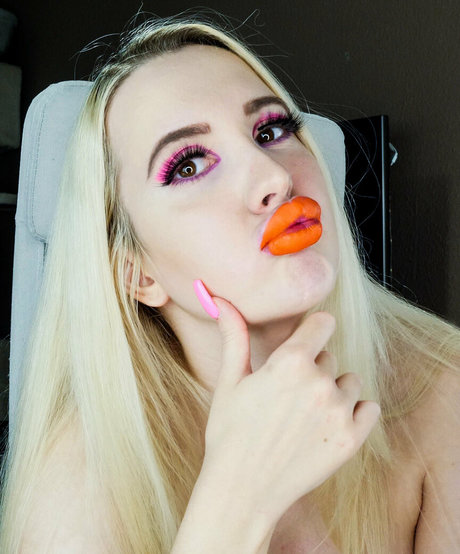 Photo nue de fuite OnlyFans de Vivianroseofficial