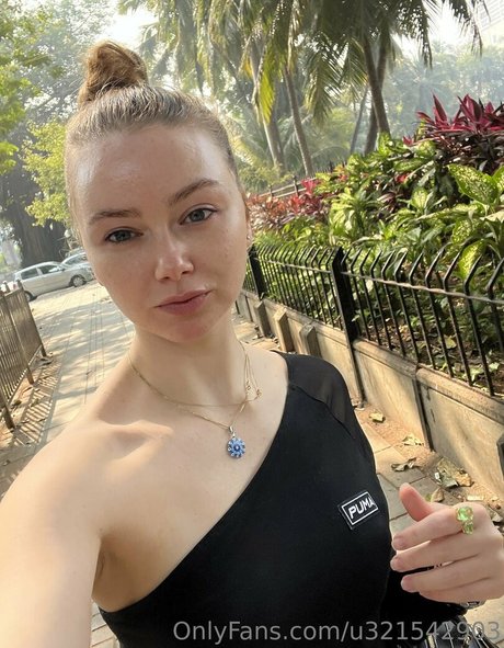 Whitewee