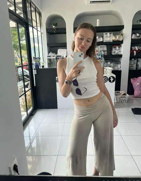 Photo nue de fuite OnlyFans de Whitewee