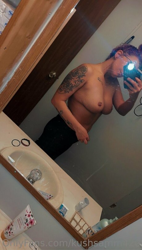 Photo nue de fuite OnlyFans de Gaggindragon