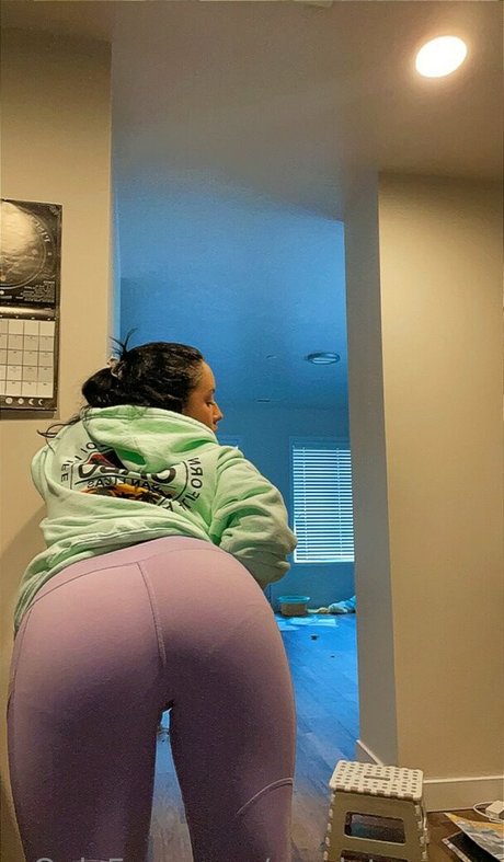 Photo nue de fuite OnlyFans de Scarletssrose