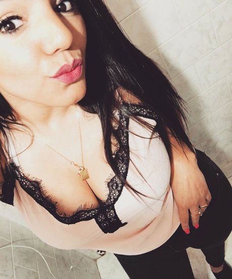 Photo nue de fuite OnlyFans de Sabrinadbg