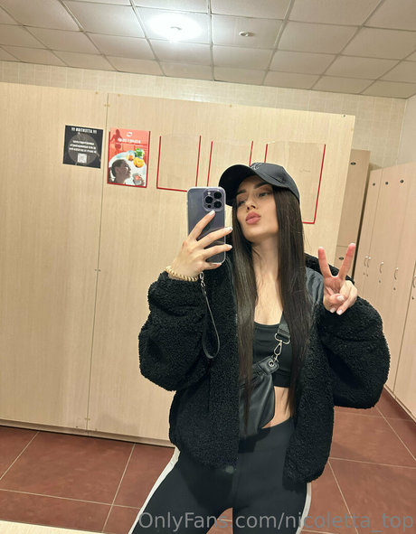 Nicolettatop