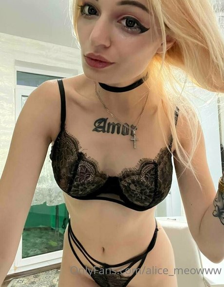 Alicehotxxx