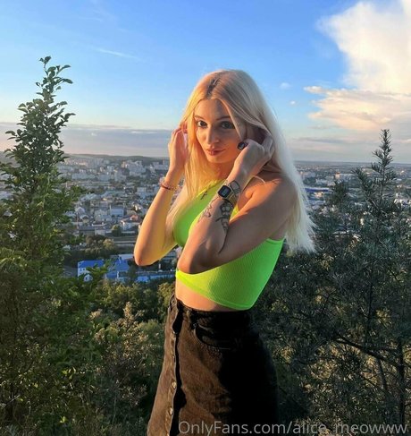 Alicehotxxx