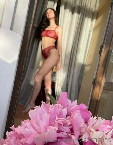 Photo nue de fuite OnlyFans de Lovelylollyhehe