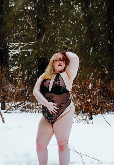 Photo nue de fuite OnlyFans de Cutepeaches2