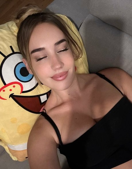 Photo nue de fuite OnlyFans de Lluna Clark