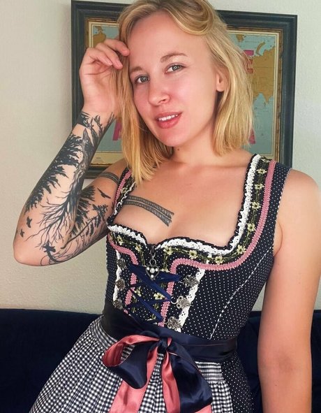 Photo nue de fuite OnlyFans de Mariehardon