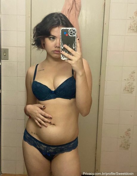 Photo nue de fuite OnlyFans de Sweetlahna