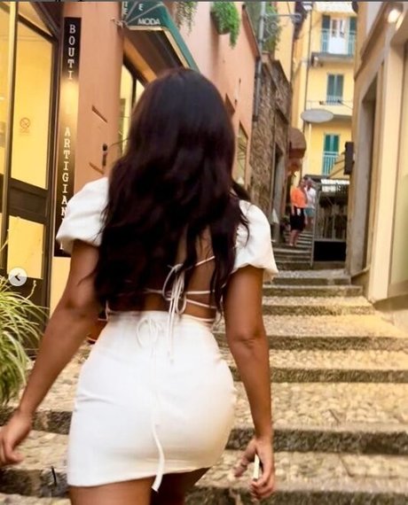 Photo nue de fuite OnlyFans de Sian Gabbidon