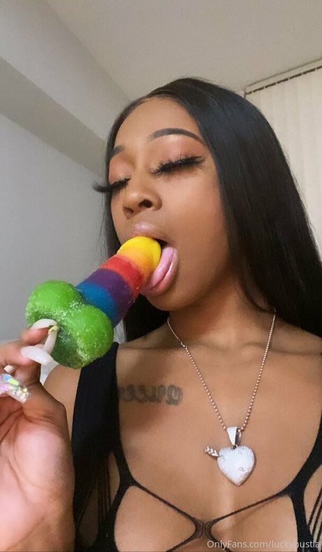 Lucky Hustla