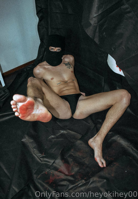 Photo nue de fuite OnlyFans de Heyokihey00