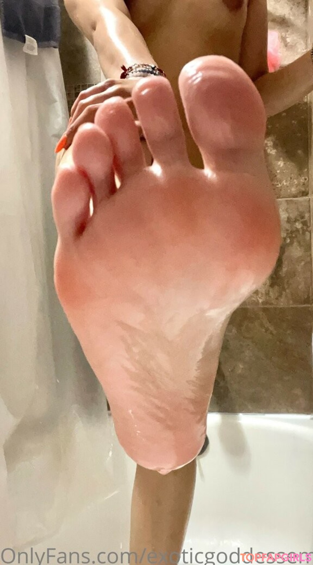 Photo nue de fuite OnlyFans de Exoticgoddessem #1049