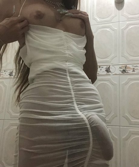 Photo nue de fuite OnlyFans de Sara