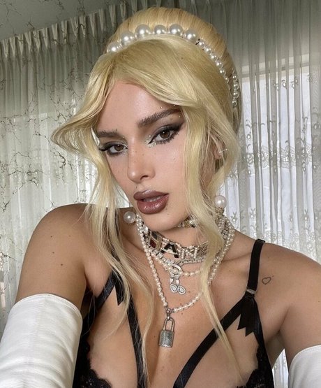 Photo nue de fuite OnlyFans de Bella Thorne