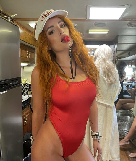 Bella Thorne