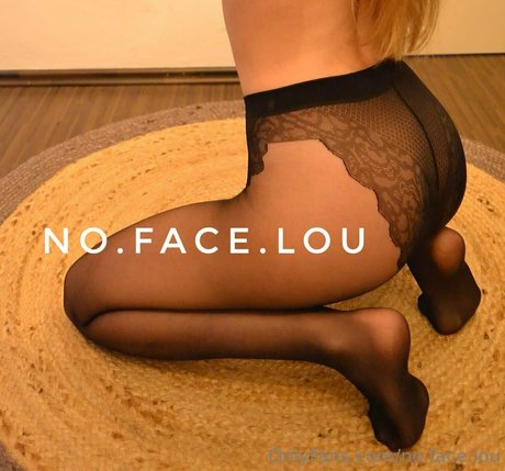 Photo nue de fuite OnlyFans de Nofacelou