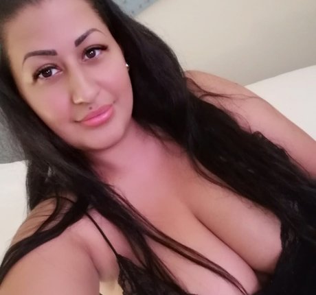 Photo nue de fuite OnlyFans de Csimbora Barbara