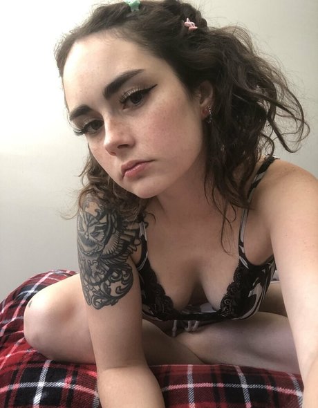 Photo nue de fuite OnlyFans de Hnnnyy