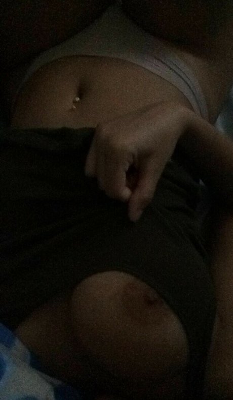 Photo nue de fuite OnlyFans de Karikyuti