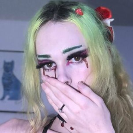 Photo nue de fuite OnlyFans de Genericgothgf
