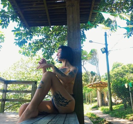 Photo nue de fuite OnlyFans de Bruxaonilda
