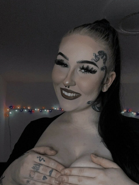 Photo nue de fuite OnlyFans de Tadytera