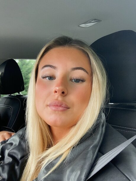 Photo nue de fuite OnlyFans de Maja
