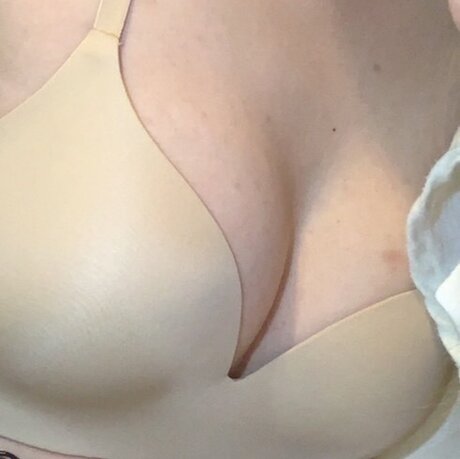 Photo nue de fuite OnlyFans de  