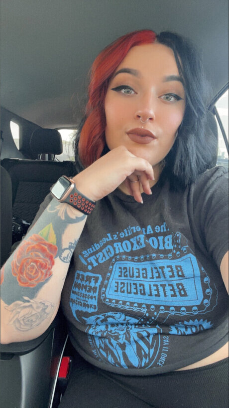 Photo nue de fuite OnlyFans de Raven
