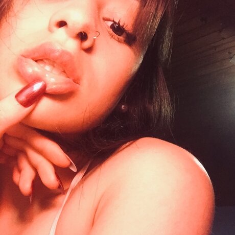 Photo nue de fuite OnlyFans de Ailen 