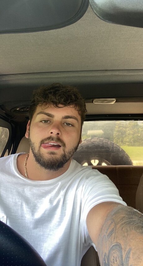 Photo nue de fuite OnlyFans de Zachary