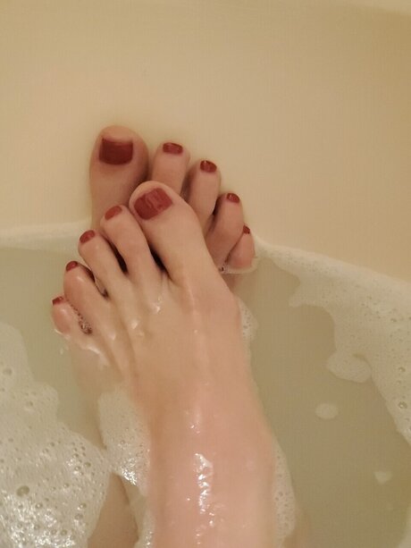 Photo nue de fuite OnlyFans de M1lf Feet